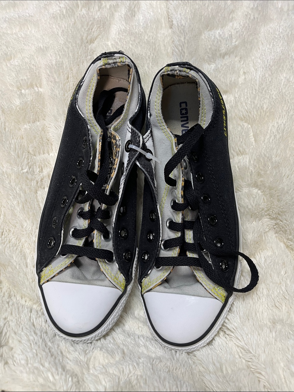 Converse Women's Black Canvas Low-Top Sneakers